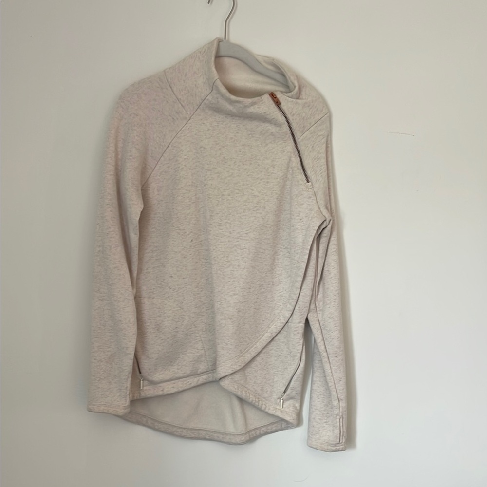 Athleta Cream Cowl Neck Sweater Cozy Knit Design